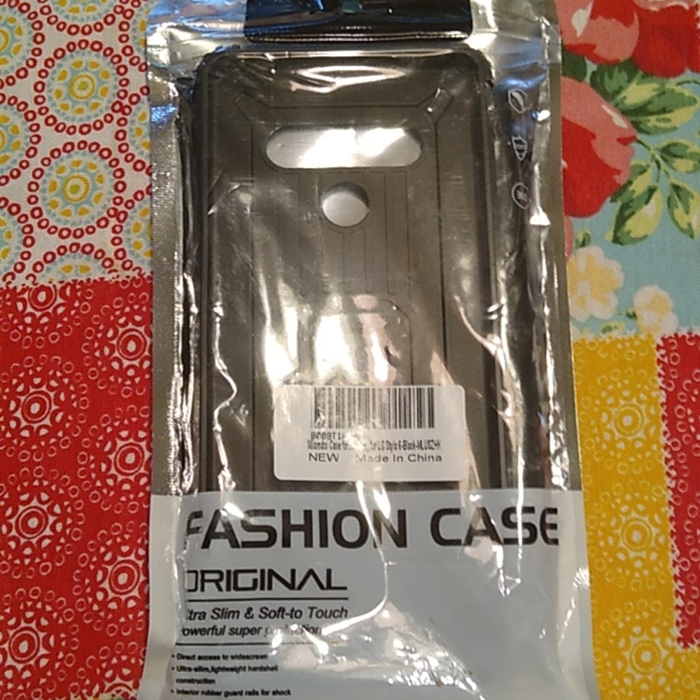 Phone cases bundle - Picture 11 of 16